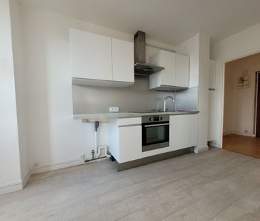 Location Appartement 3 pièces 79m² ARRAS 62000 - Photo 4