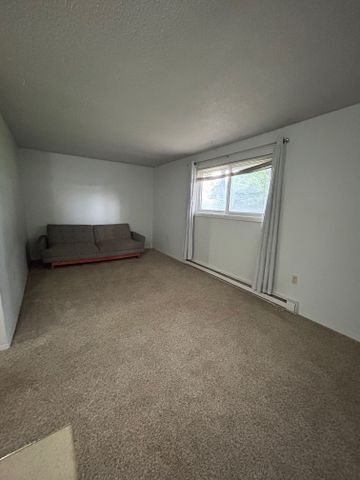 For Lease - 29 McNichol Avenue Unit# 1, Quinte West, Ontario - Photo 2