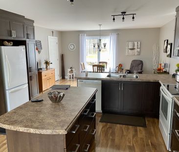 GRAND 4 ½ | EAST ANGUS | JUILLET - Photo 2