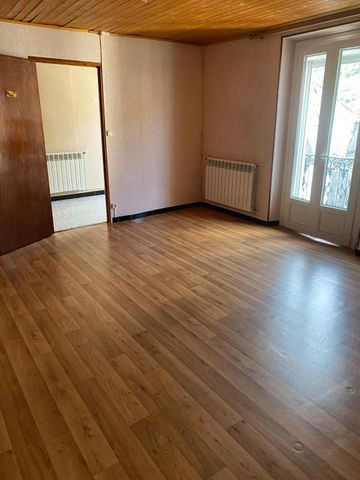 Location Appartement 3 pièces 131m² BESSEGES 30160 - Photo 3