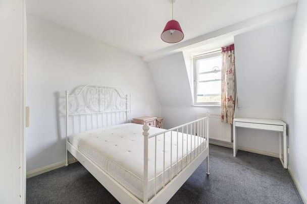 Elsham Road, Holland, W14 - Photo 1