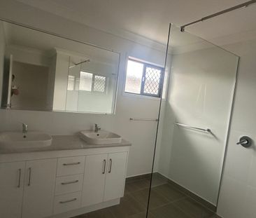 Move Straight In – Brand New Family Home - Photo 6