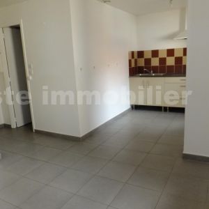 Location Appartement 1 pièce 24m² TOURCOING 59200 - Photo 2