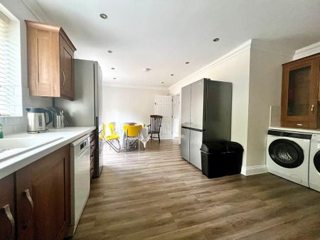 1 bedroom detached house to rent - Photo 2