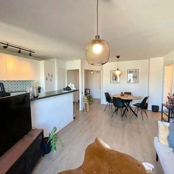 Appartement te huur - foto 1