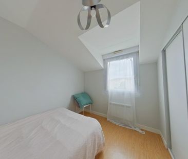 Location Appartement 2 pièces 43m² POITIERS 86000 - Photo 3