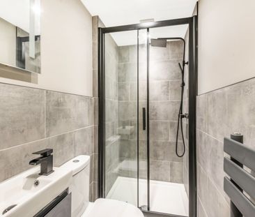 1 Bedroom - Photo 2