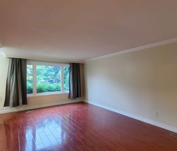 For Lease - 1206 Wakefield Crescent Unit# Main, Oshawa, Ontario - Photo 2