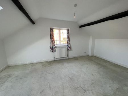 The Oakery Moortown House Ringwood BH24 3AN - Photo 2