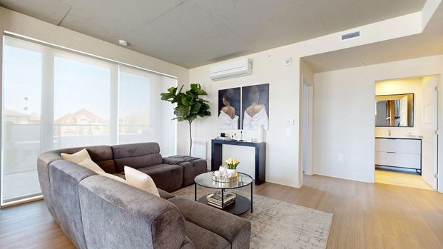 3830 Blvd Saint-Elzéar O, Laval, QC - Photo 1