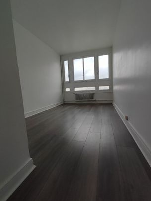 Location appartement 3 pièces, 65.95m², Paris 19 - Photo 1