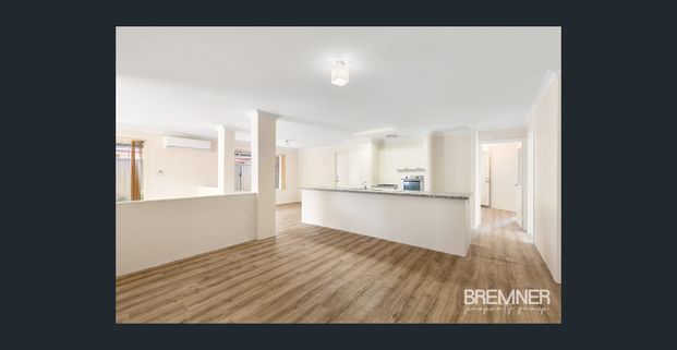 Charming Family Home in Bertram Awaits! - Photo 1