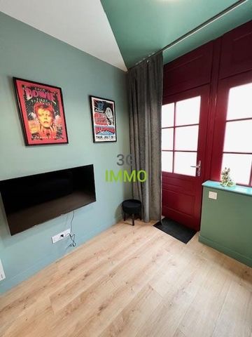 Location / Studio meublé - Photo 3