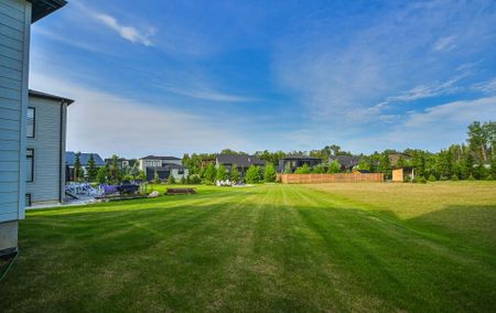 For Lease - 95 Goldie Court, Blue Mountains, Ontario - Photo 2