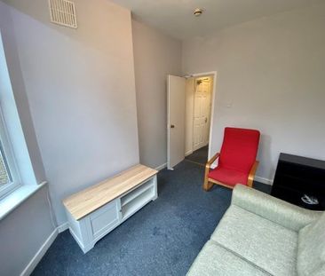 Burns Street, Arboretum, Property for rent - Photo 4