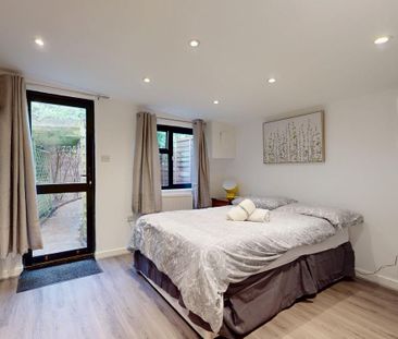 Studio to rent - Photo 6