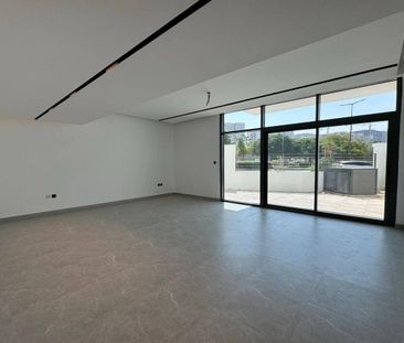 2 Bedroom | VACANT | Middle Unit - Photo 5