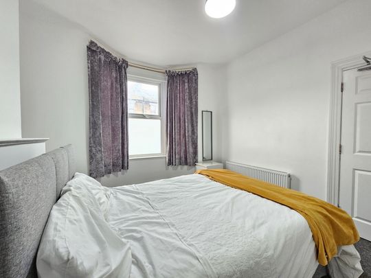 Nelgarde Road, London SE6 - Photo 1