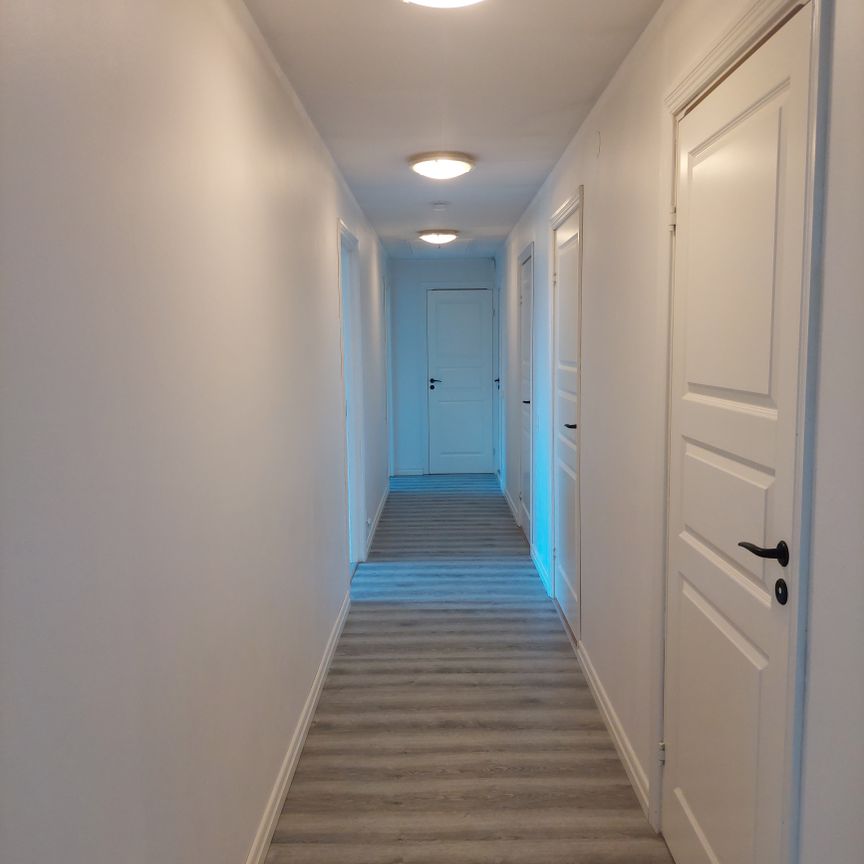 Fågelsångsvägen, Motala - Photo 1