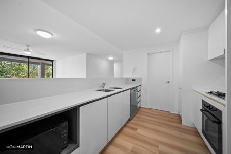 MGM MARTIN - TWO BEDROOM APARTMENT - Photo 3