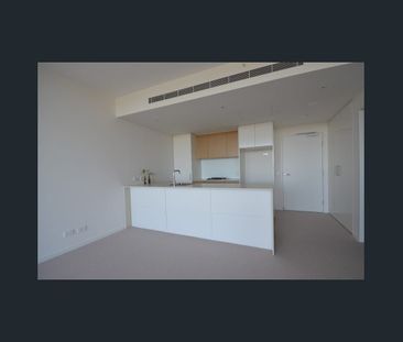 One Bedroom Plus Study - Photo 5