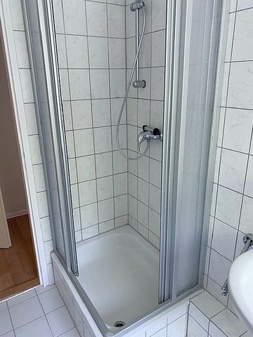 + 2 Zimmer - Großer Balkon + - Foto 2