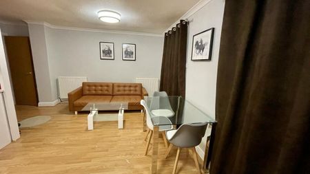 1 Bed Flat, Kingfisher Place, RG1 - Photo 5