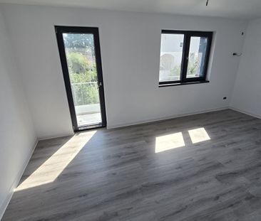 Duplex modern 193mp | curte proprie 329mp | 5 cam. | toate utilitățile - Photo 4