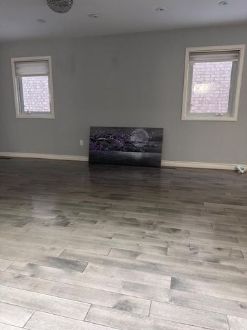 For Lease - 154 Broomlands Drive, Vaughan, Ontario - Photo 2