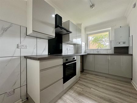 Harewood Close, Bexhill-On-Sea, TN39 3LX - Photo 5