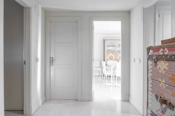 3 room luxury Apartment for rent in Marbella, Spain - Photo 1