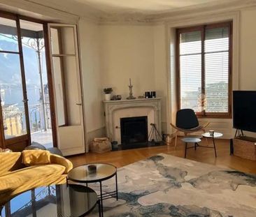 Superbe appartement de 6 pièces dans un immeuble de caractère - Photo 2