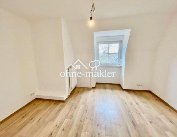 Schönes, helles Zimmer in toller 5er-WG - zentrale Lage, 3 Min. zum ÖPVN - Photo 1