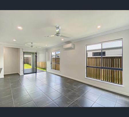 31 Liriope Cr, Bohle Plains, Qld 4817 - Photo 5