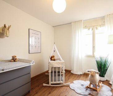 4.5 Zimmer, 93 m², 2. Stock - Foto 5