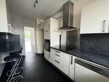 Location appartement 4 pièces, 103.80m², Reims - Photo 2