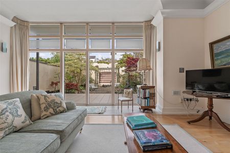 1 Cove Terrace, Sandycove Avenue East, Dun Laoghaire, Co. Dublin, Dublin County, Dublin - Photo 2