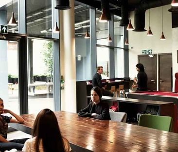 Bronze Studio - Photo 2