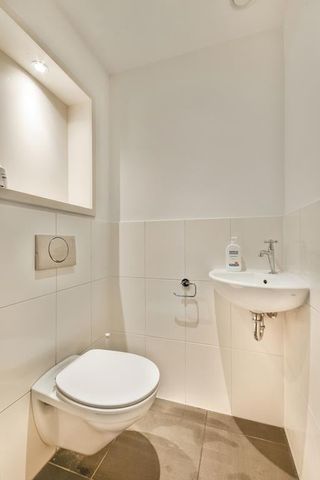 Te huur: Appartement Mr. G. Groen van Prinstererlaan in Amstelveen - Foto 3