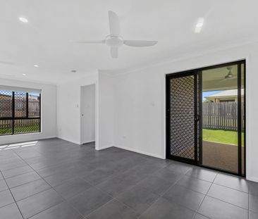 NEW BUILD. NO WAITING. JUST MOVE IN! - Photo 1