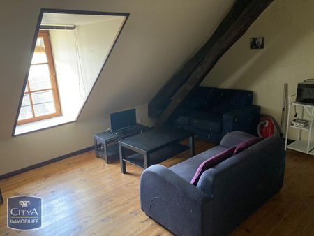 Location Appartement 2 pièces 33m² ST AMAND MONTROND 18200 - Photo 2