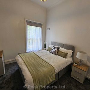 St. Vincents Road, Westcliff On Sea - Photo 2