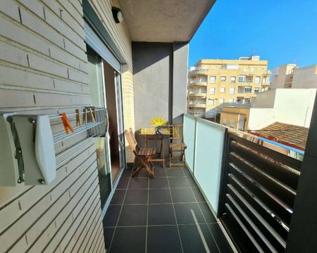 3 BEDROOM APARTMENT FOR RENT IN TORREVIEJA - ALICANTE - Photo 2