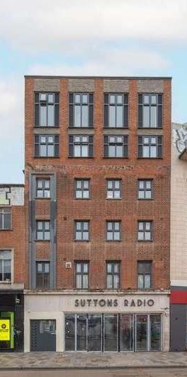 Lewisham High Street, Lewisham, SE13 - Photo 2