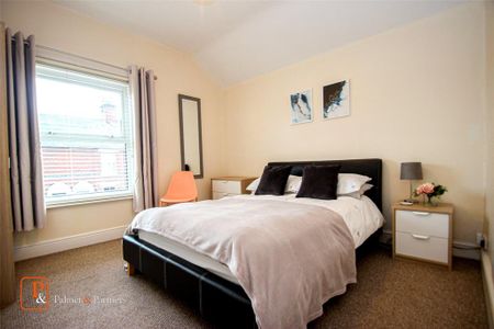 2 bedroom detached house to rent - Photo 5