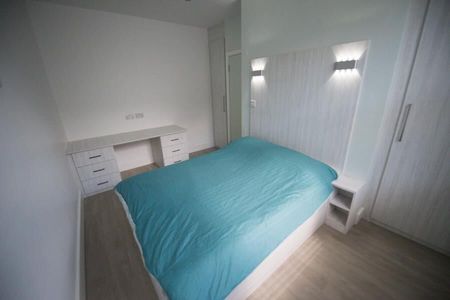 Meadow View, Hyde Park - Photo 2