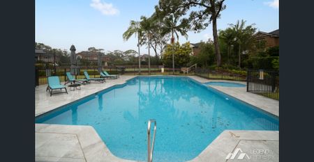 Renovated Modern Living Meets Tranquil Convenience in the Heart of Gordon - Photo 4