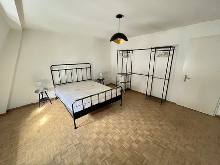 CHARMANTE MÖBILIERTE 2-Zimmer-Wohnung in Basel - Photo 2