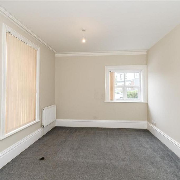 3 bedroom maisonette to rent - Photo 1
