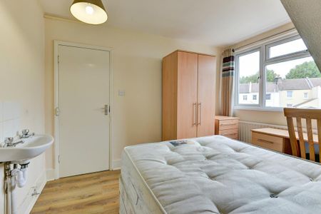 6 bedroom house to rent - Photo 4